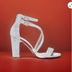 I. Miller Womens Sherwin Heeled Sandals, 7.5M Silver